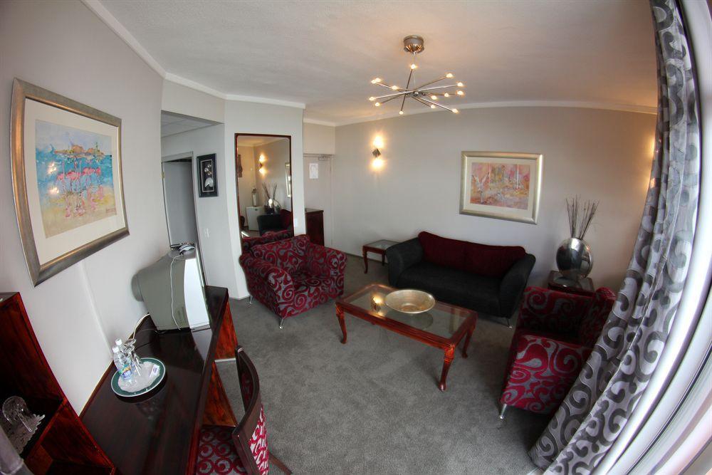 Luederitz Nest Hotel Экстерьер фото