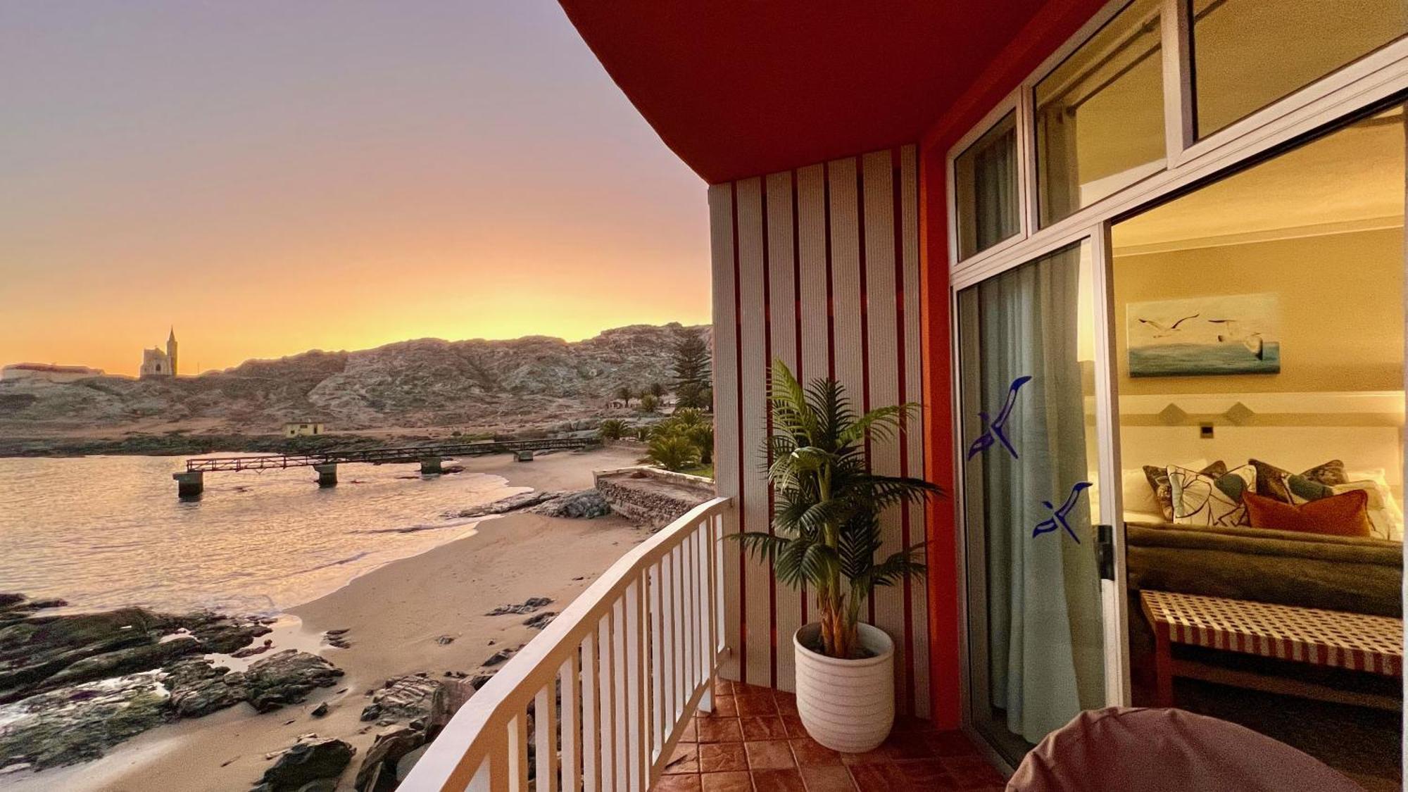 Luederitz Nest Hotel Экстерьер фото