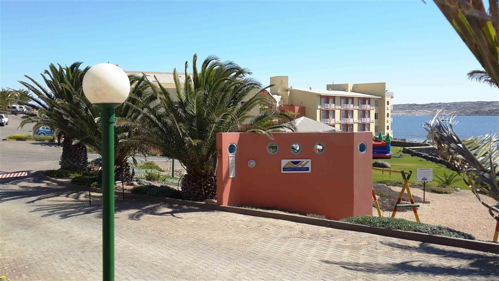 Luederitz Nest Hotel Экстерьер фото